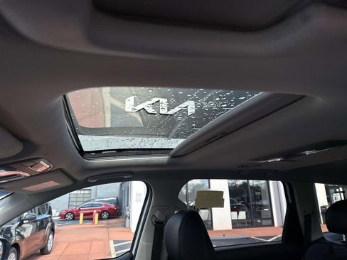 Used 2023 Kia Telluride S w/ S Sunroof Package image 21