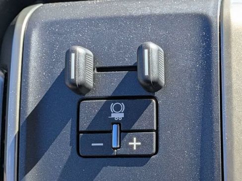 Used 2018 Chevrolet Silverado 1500 High Country RWD image 26
