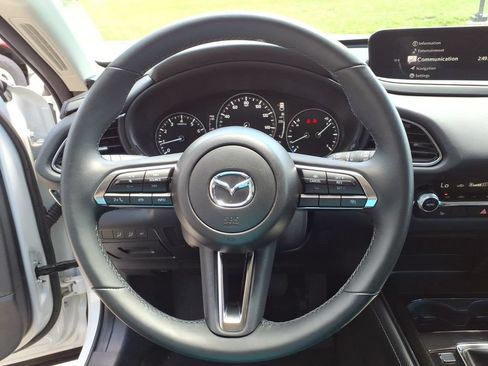 Certified 2025 MAZDA CX-30 AWD 2.5 S w/ Preferred Package image 17