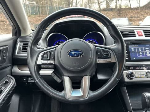Used 2017 Subaru Legacy 2.5i Limited image 8