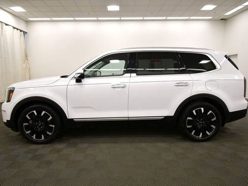 Used 2025 Kia Telluride SX w/ SX Captain's Chair Package image 4