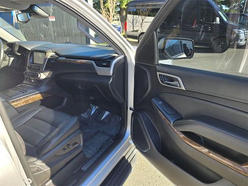 Used 2015 GMC Yukon Denali w/ Open Road Package image 10