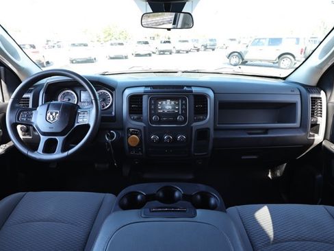 Used 2020 RAM 1500 Express w/ Express Value Package AWD/4WD image 29