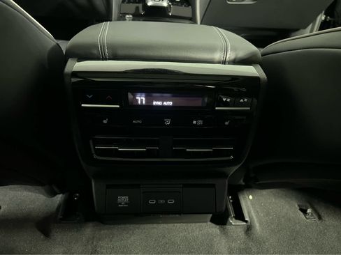 Used 2026 Acura MDX w/Advance Package image 10