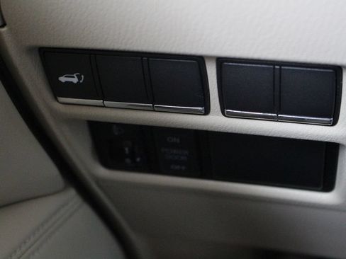 Used 2014 INFINITI QX80 4WD w/ Theater Package image 33