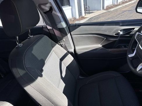 Used 2023 GMC Acadia SLE w/ Elevation Edition image 13