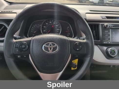 Used 2014 Toyota RAV4 LE image 9