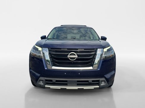 Certified 2022 Nissan Pathfinder SL AWD/4WD image 9