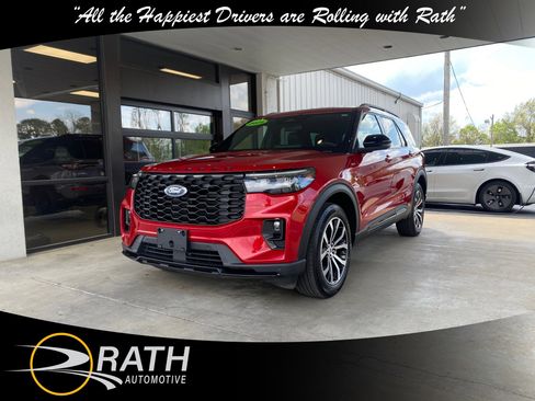 Used 2025 Ford Explorer ST-Line AWD/4WD image 1