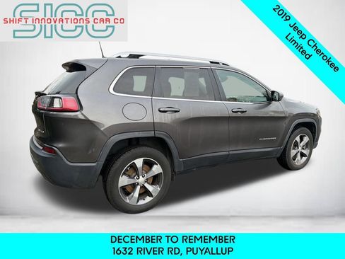Used 2019 Jeep Cherokee Limited image 6