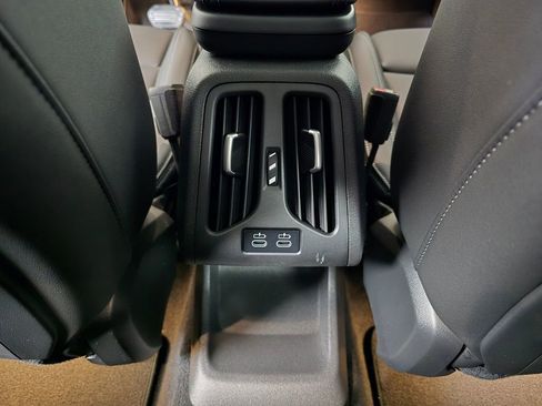 Used 2024 BMW X1 xDrive28i w/ Premium Package image 19