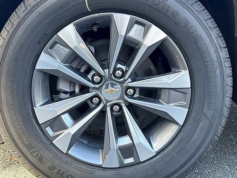 New 2026 Chevrolet Equinox LT image 8