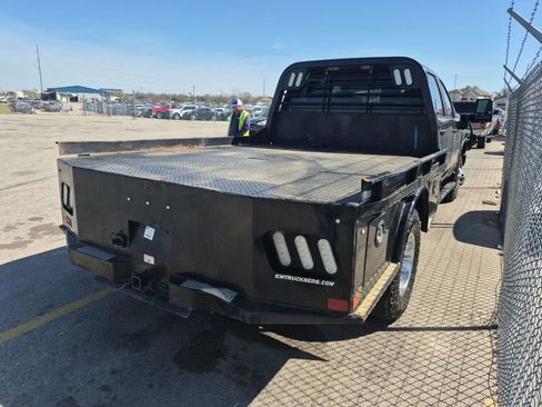 Used 2021 Chevrolet Silverado 3500 LT w/ Convenience Package image 11
