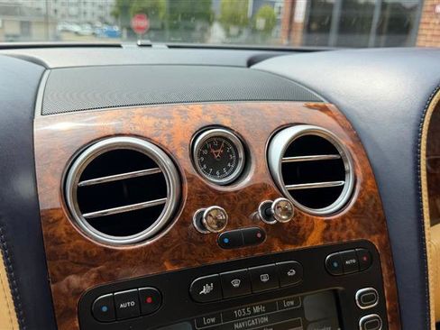 Used 2006 Bentley Flying Spur Flying Spur AWD/4WD image 37