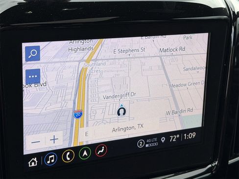 Certified 2022 Chevrolet Traverse Premier w/ Redline Edition image 17