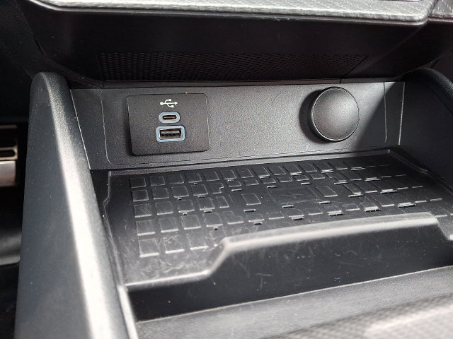 Used 2024 Ford Mustang Premium RWD image 25