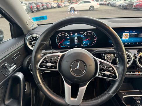 Used 2019 Mercedes-Benz A 220 4MATIC image 9