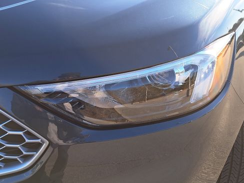 Used 2024 Ford Edge SEL image 28