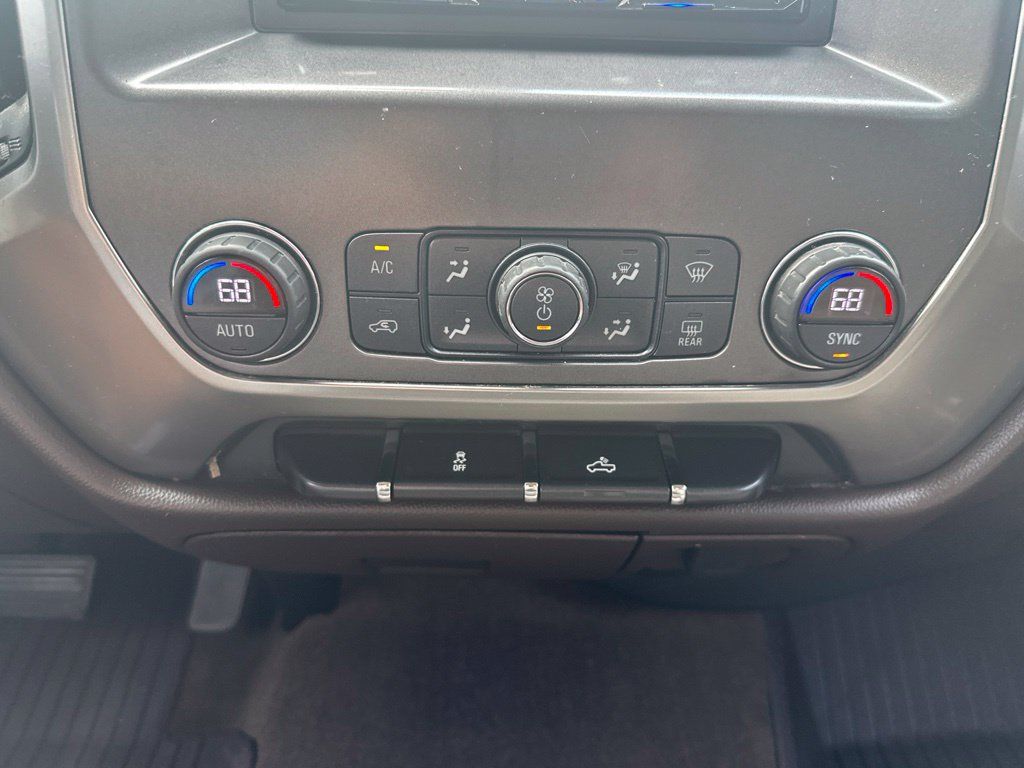 Used 2017 Chevrolet Silverado 1500 LT w/ All Star Edition AWD/4WD image 22