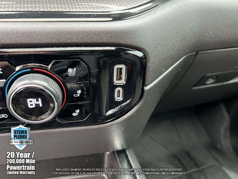 Used 2024 Chevrolet Silverado 1500 ZR2 w/ Technology Package image 40