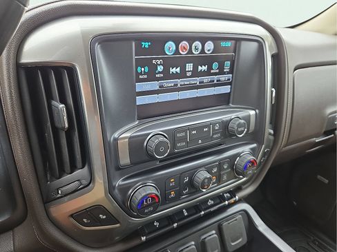 Used 2018 Chevrolet Silverado 1500 LTZ w/ Sport Package AWD/4WD image 16