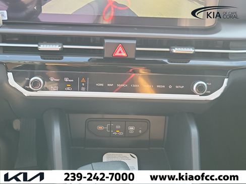 New 2026 Kia Sportage EX w/ EX Panorama Roof Package FWD image 27