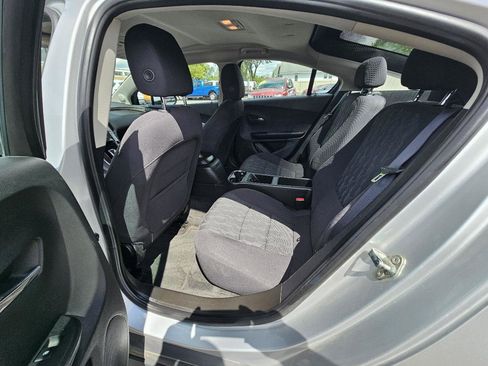 Used 2015 Chevrolet Volt w/ Enhanced Safety Package 1 FWD image 23
