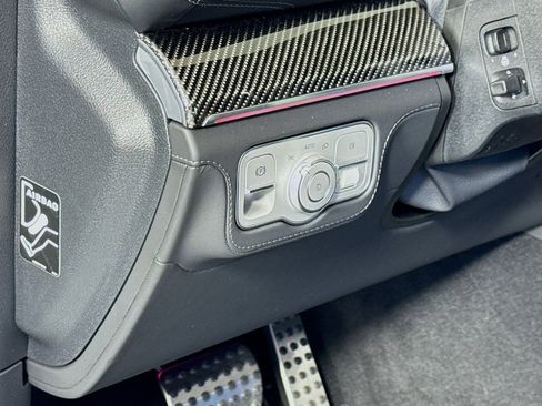 New 2025 Mercedes-Benz GLE 63 AMG S image 10