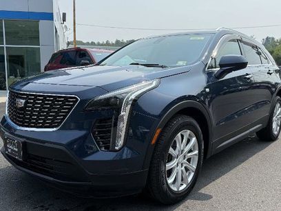 Certified 2019 Cadillac XT4 Luxury w/ Cold Weather Package