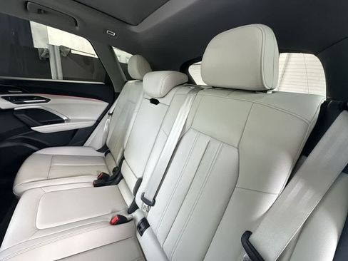 Used 2025 Audi Q5 Premium Plus AWD/4WD image 22