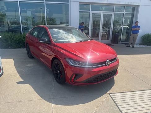New 2026 Volkswagen Jetta GLI Autobahn FWD image 4