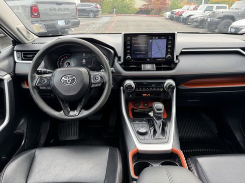 Used 2019 Toyota RAV4 Adventure image 32