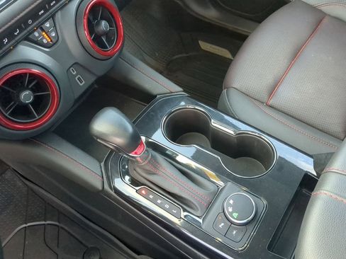 Used 2021 Chevrolet Blazer RS w/ Enhanced Convenience Package image 21