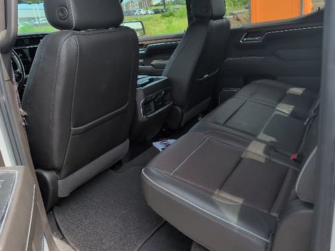 Used 2023 GMC Sierra 1500 Denali AWD/4WD image 15
