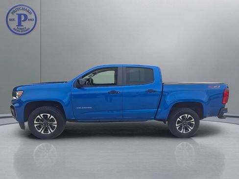 Used 2022 Chevrolet Colorado Z71 AWD/4WD image 3