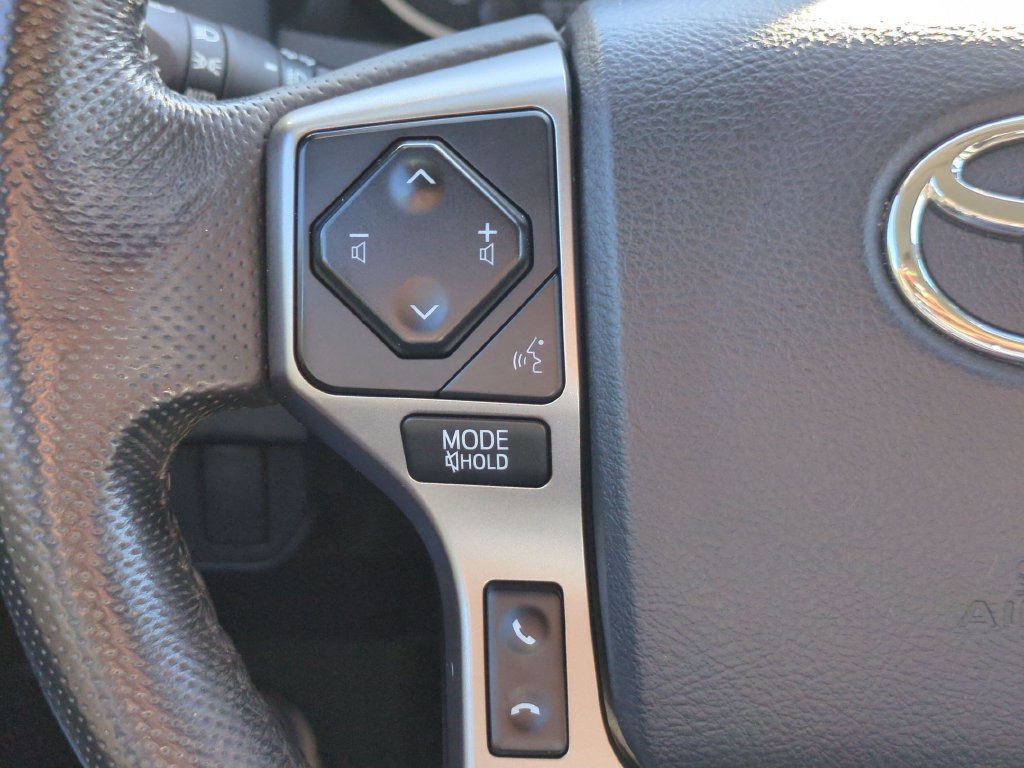 Used 2023 Toyota Tacoma SR5 w/ Technology Package RWD image 18