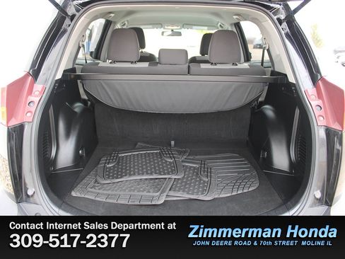 Used 2016 Toyota RAV4 XLE image 6