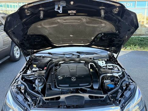 Used 2014 Mercedes-Benz E 350 4MATIC Sedan image 41