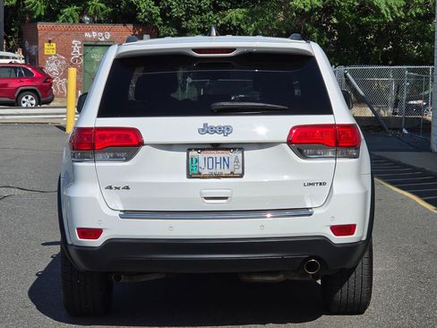 Used 2015 Jeep Grand Cherokee Limited AWD/4WD image 6