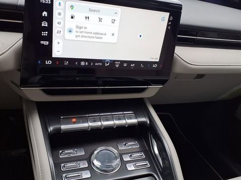 New 2026 Lincoln Nautilus Premier image 15