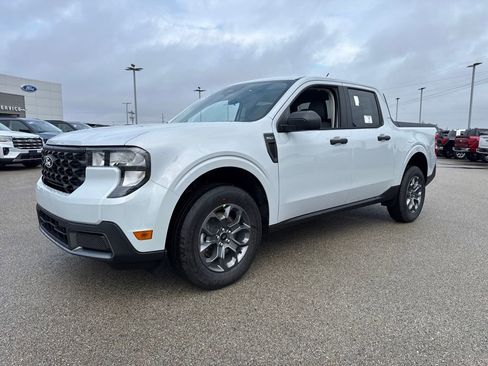 New 2025 Ford Maverick XLT image 1