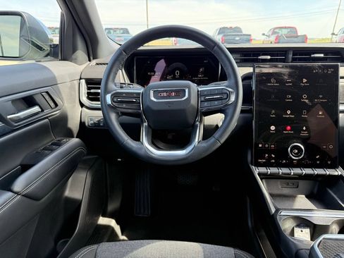 Used 2026 GMC Terrain Elevation w/ LPO, Floor Liner Package AWD/4WD image 8