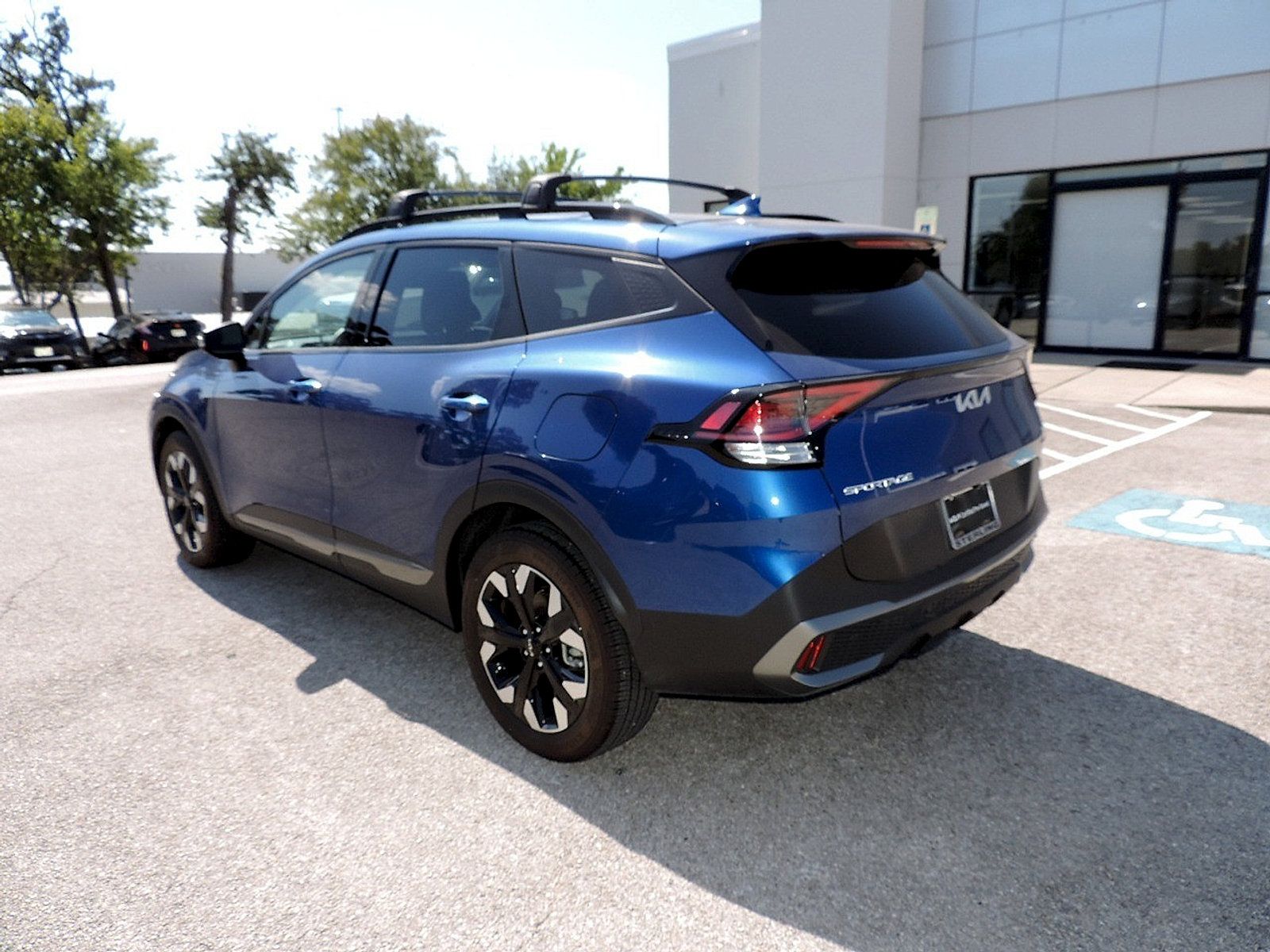 Used 2024 Kia Sportage X-Line AWD/4WD image 7