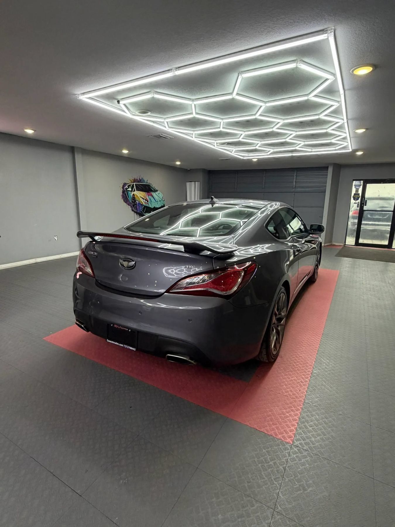 Used 2015 Hyundai Genesis 3.8 RWD image 6