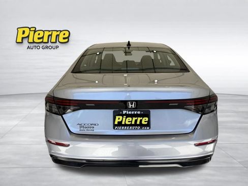 Used 2026 Honda Accord SE image 3