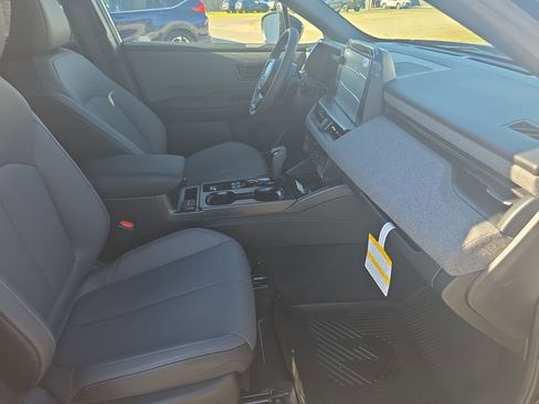 New 2026 Subaru Outback Limited XT AWD/4WD image 10