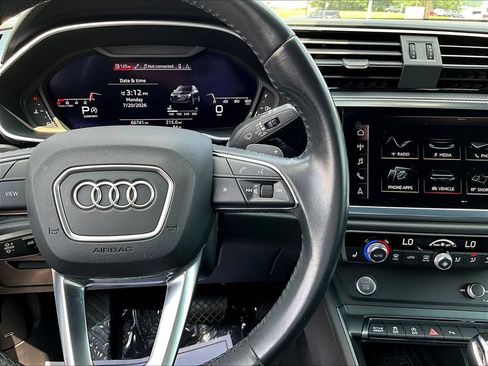 Used 2020 Audi Q3 2.0T Premium Plus w/ Premium Plus Package AWD/4WD image 12