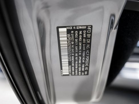 Used 2005 Porsche 911 Carrera S RWD image 43