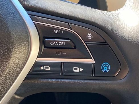 Used 2021 INFINITI QX50 Luxe FWD image 19