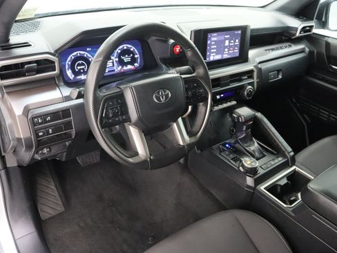 Used 2024 Toyota Tacoma TRD Off-Road AWD/4WD image 13